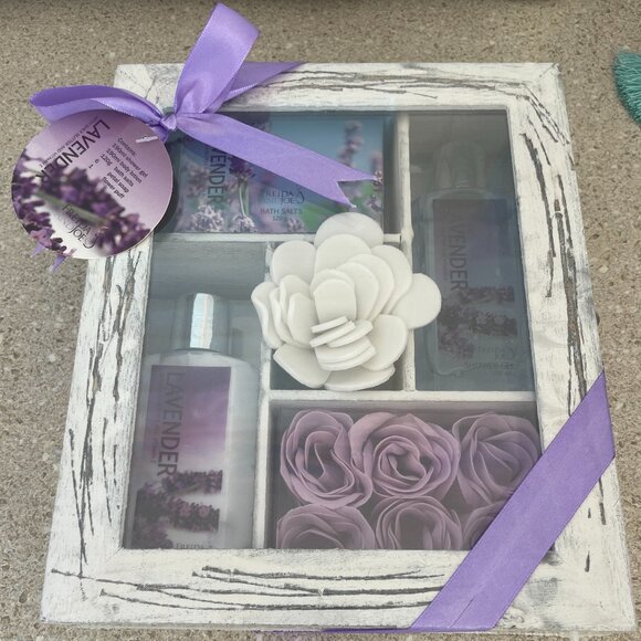 Freida & Joe Other - NWT Lavender Body Care Gift Set